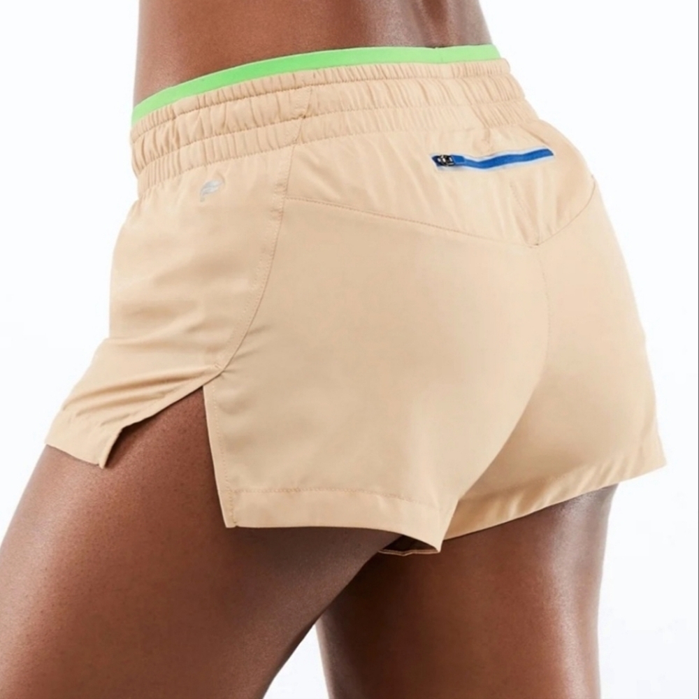 Fabletics Hali Run 3.5" Shorts in Khaki w/ Pop Contrast Green Waist Sz. M